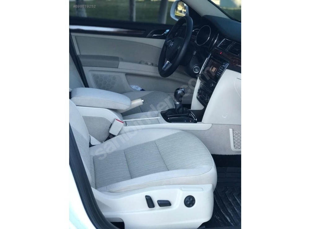 HATASIZ BOYASIZ PRESTİGE (EN DOLUSU) 94000 KM DİZEL OTOMATİK
