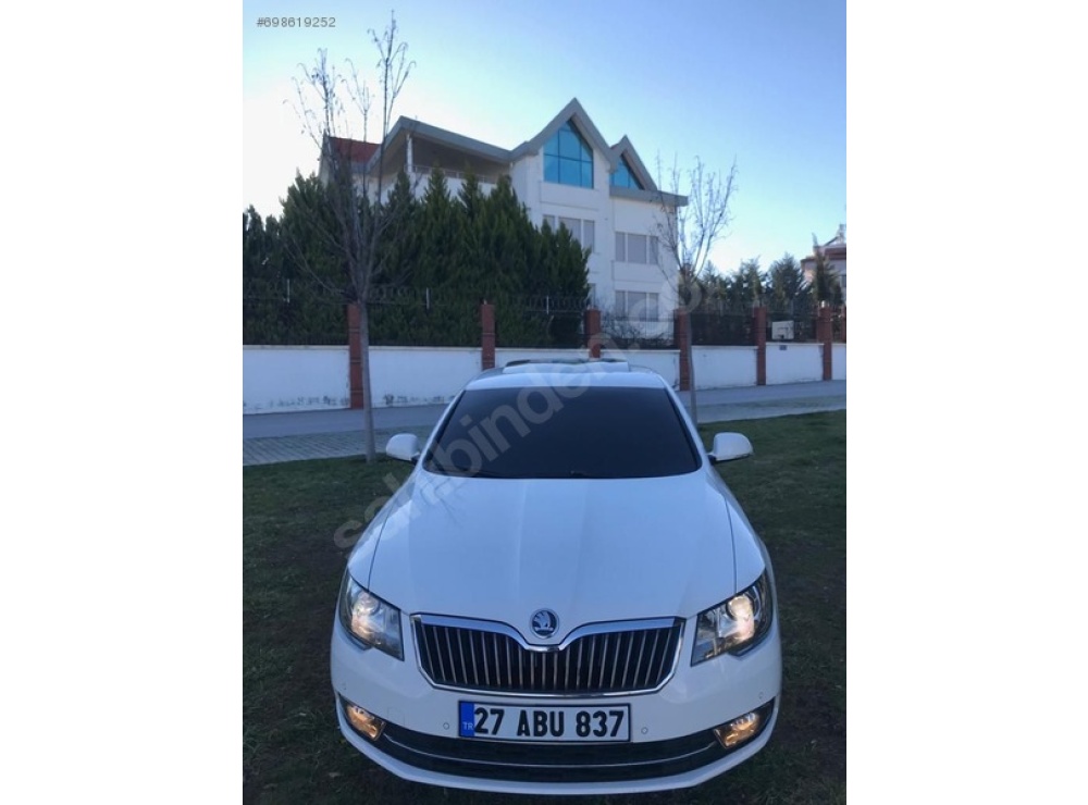 HATASIZ BOYASIZ PRESTİGE (EN DOLUSU) 94000 KM DİZEL OTOMATİK