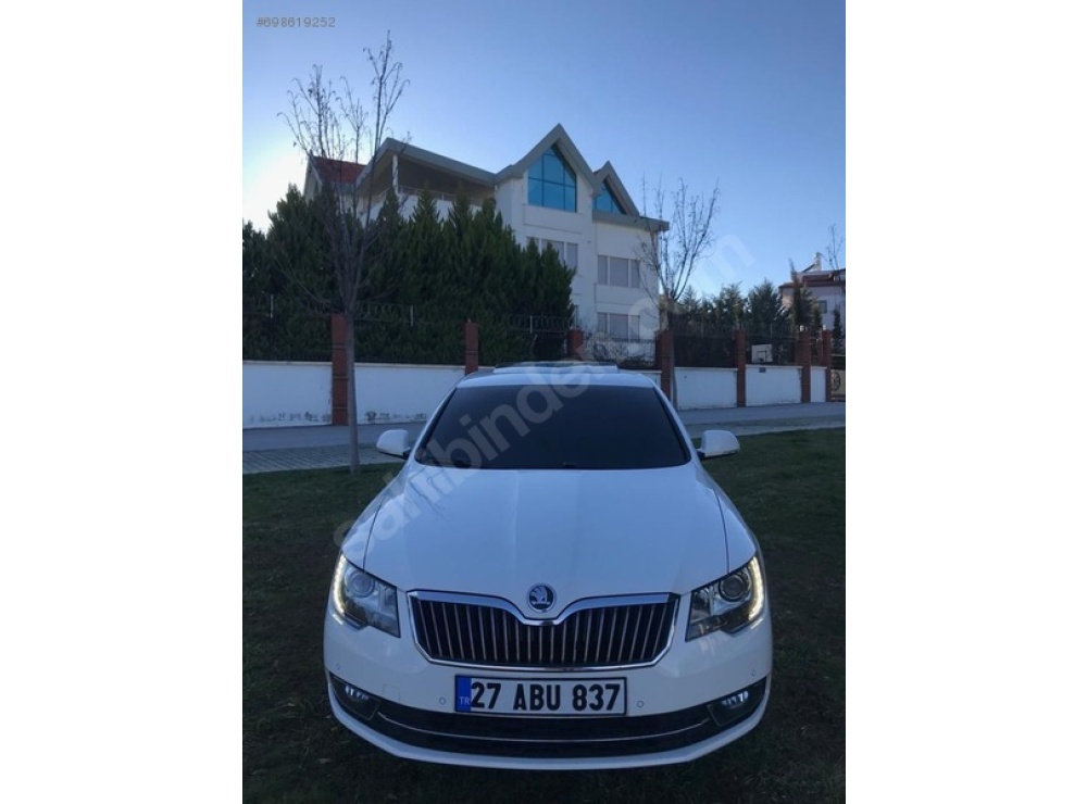 HATASIZ BOYASIZ PRESTİGE (EN DOLUSU) 94000 KM DİZEL OTOMATİK
