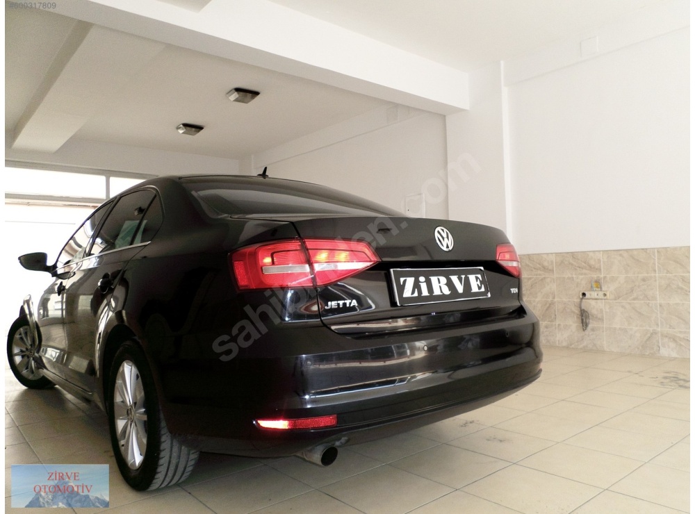 VOLKSWAGEN JETTA 1.6 TDİ COMFORTLİNE DSG YENİ KASA