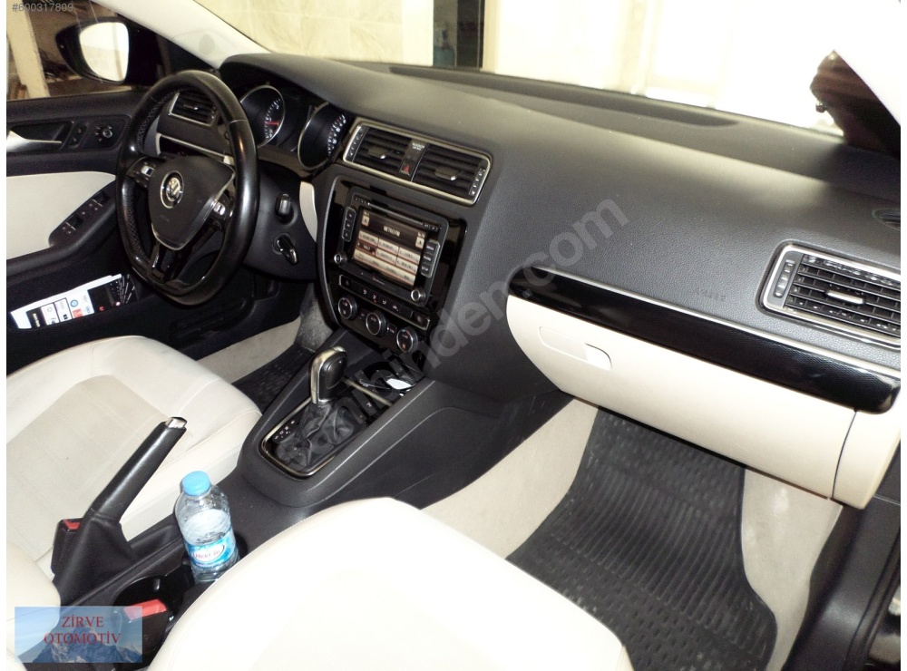 VOLKSWAGEN JETTA 1.6 TDİ COMFORTLİNE DSG YENİ KASA
