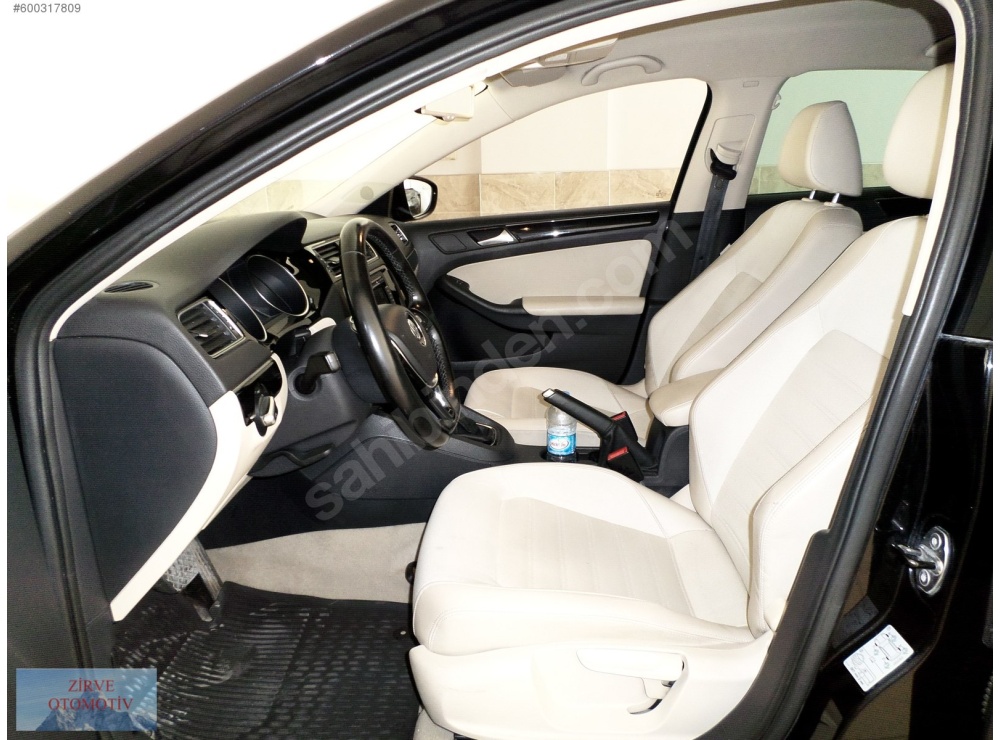 VOLKSWAGEN JETTA 1.6 TDİ COMFORTLİNE DSG YENİ KASA
