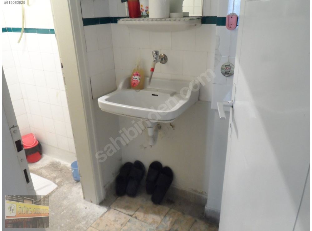 ÜNÜVAR EMLAK'TAN 2.KAT 150 M2 3+1 DOGALĞAZ KOMBİLİ DAİRE.