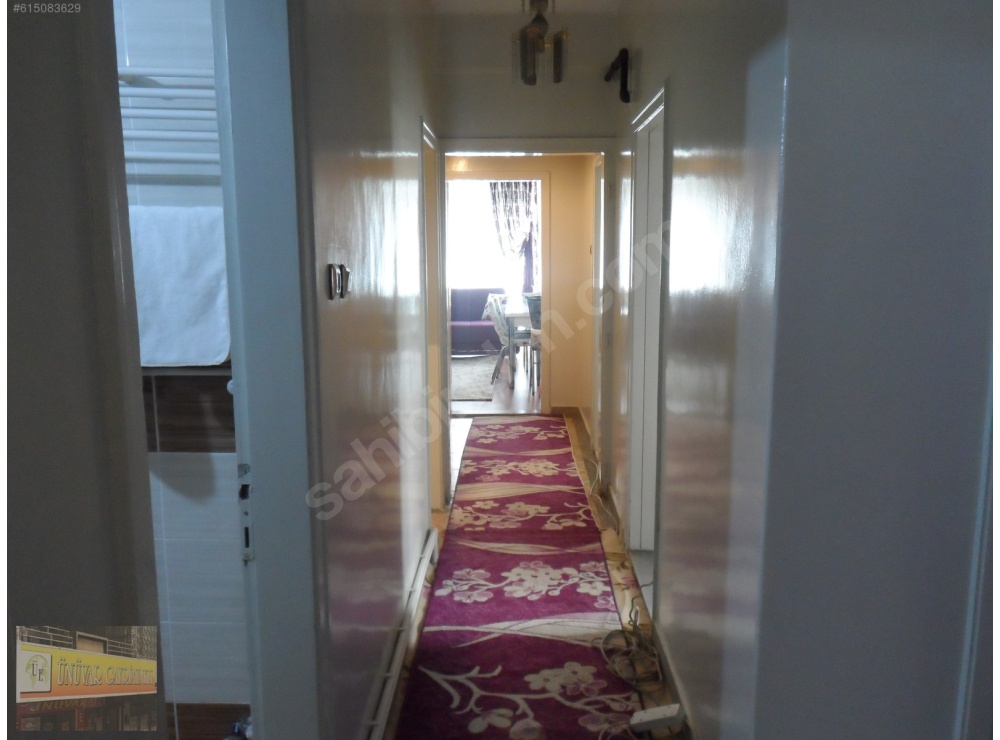 ÜNÜVAR EMLAK'TAN 2.KAT 150 M2 3+1 DOGALĞAZ KOMBİLİ DAİRE.