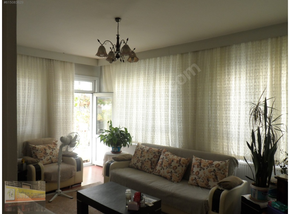 ÜNÜVAR EMLAK'TAN 2.KAT 150 M2 3+1 DOGALĞAZ KOMBİLİ DAİRE.