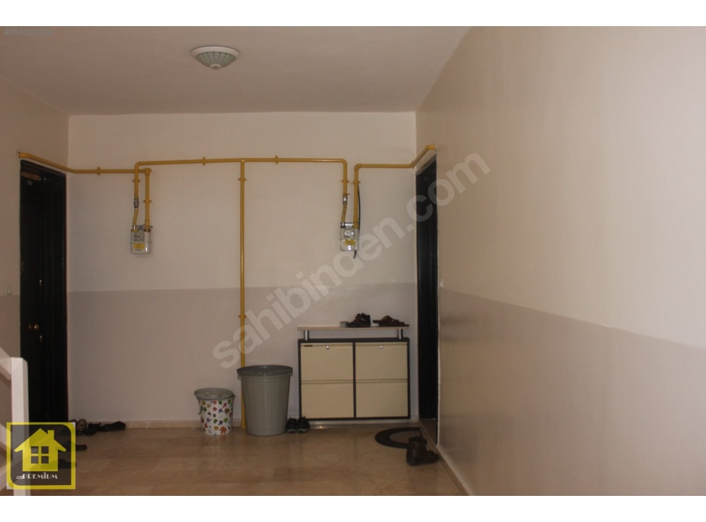 GAZİKENT'TE FERAH VE BAKIMLI 3+1 SATILIK DAİRE