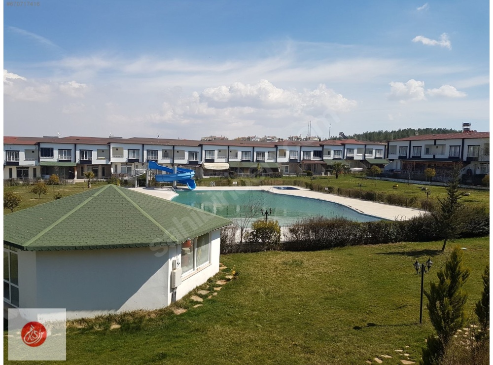 FLORYA GARDEN VİLLALLARINDA SATILIK 2+1 EŞYALI DAIRE