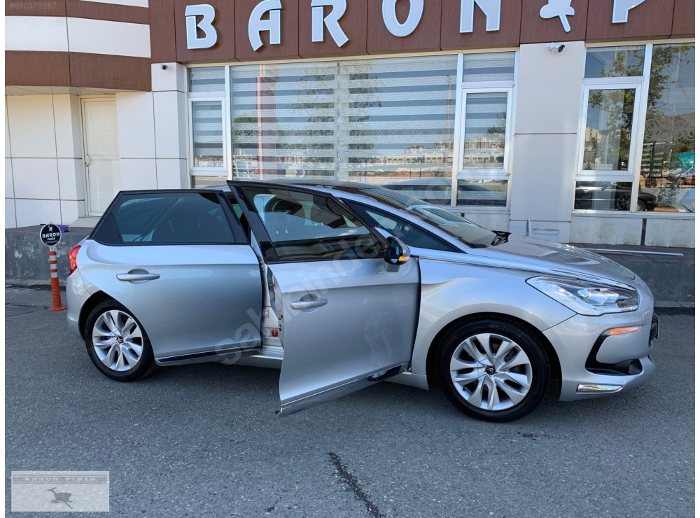 Baron PLAZA'Dan 2012 DS AUTOMOBİLES DS-5 1.6 E-HDİ SPORT BOYASIZ
