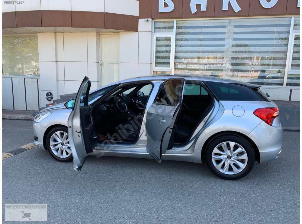 Baron PLAZA'Dan 2012 DS AUTOMOBİLES DS-5 1.6 E-HDİ SPORT BOYASIZ
