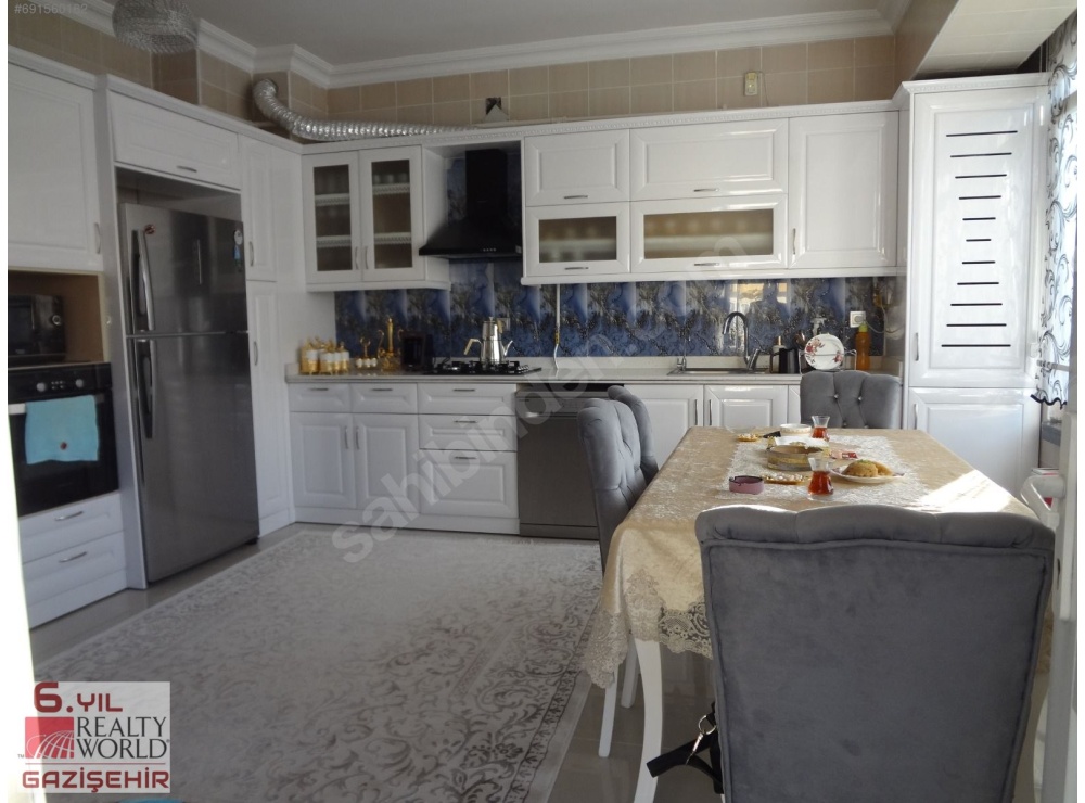 ATATÜRK MAHALLESİNDE 3+1 SATILIK DAİRE