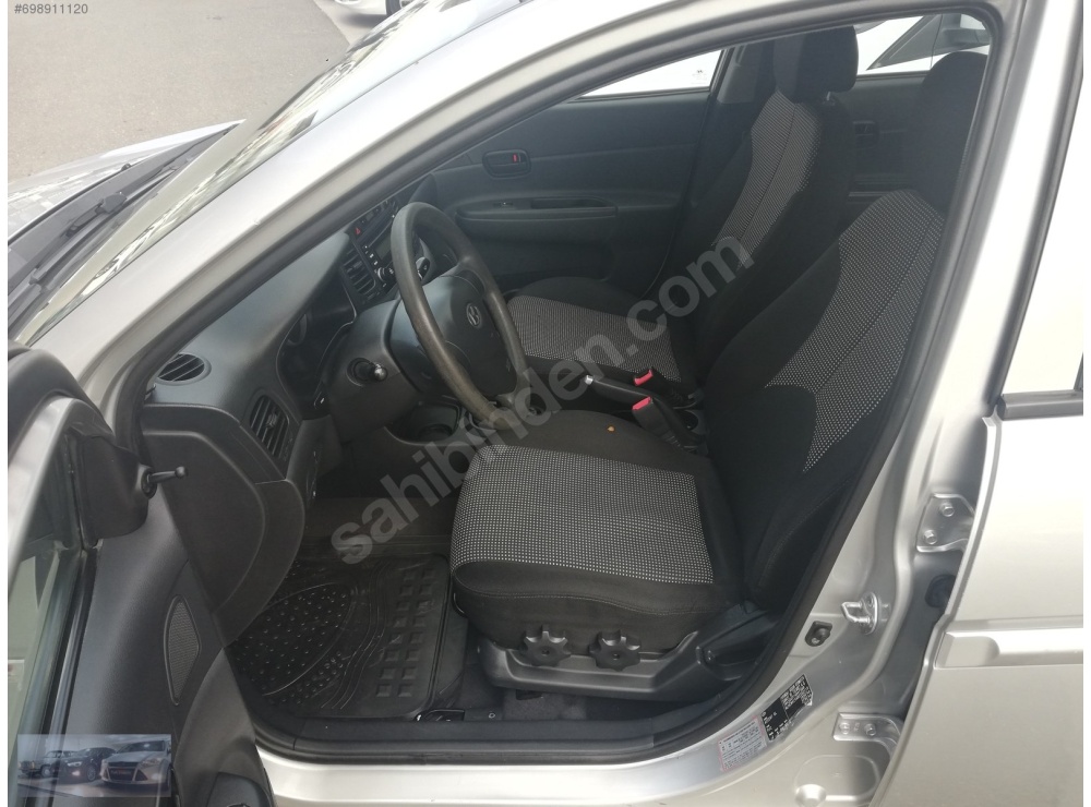 KUSURSUZ TEMİZLİKTE DİZEL SADECE 105'BİNDE ABS&ESP ACCENT ERA