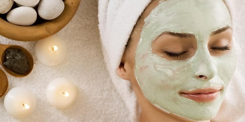 Sivilce İçin Kil Maskesi