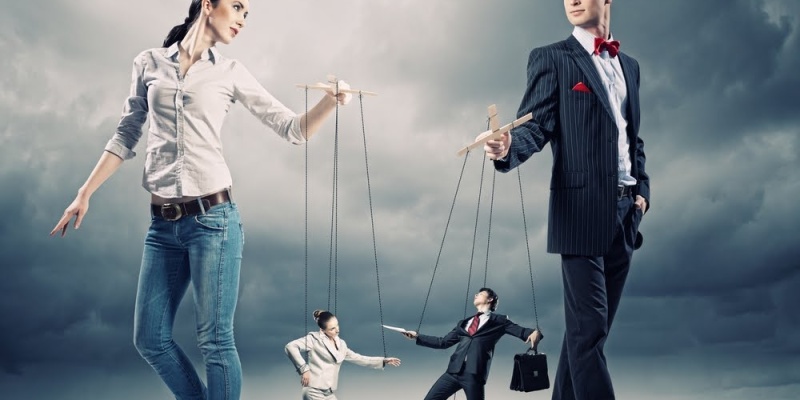 Manipülasyon Nedir? Manipülasyon Çeşitleri Nelerdir?